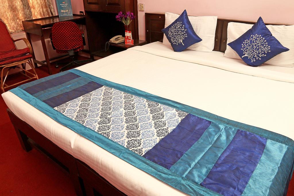 Oyo 2967 Bella Vista Hotel Kolkata Luaran gambar
