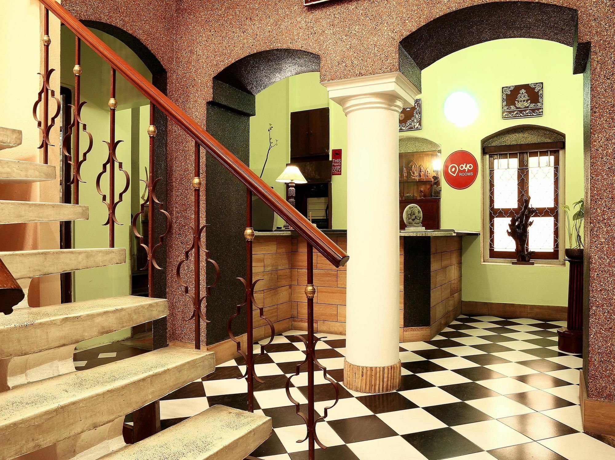 Oyo 2967 Bella Vista Hotel Kolkata Luaran gambar